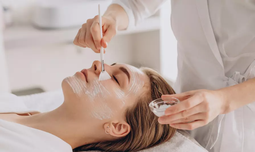 Skin Lightening Treatment in Delhi